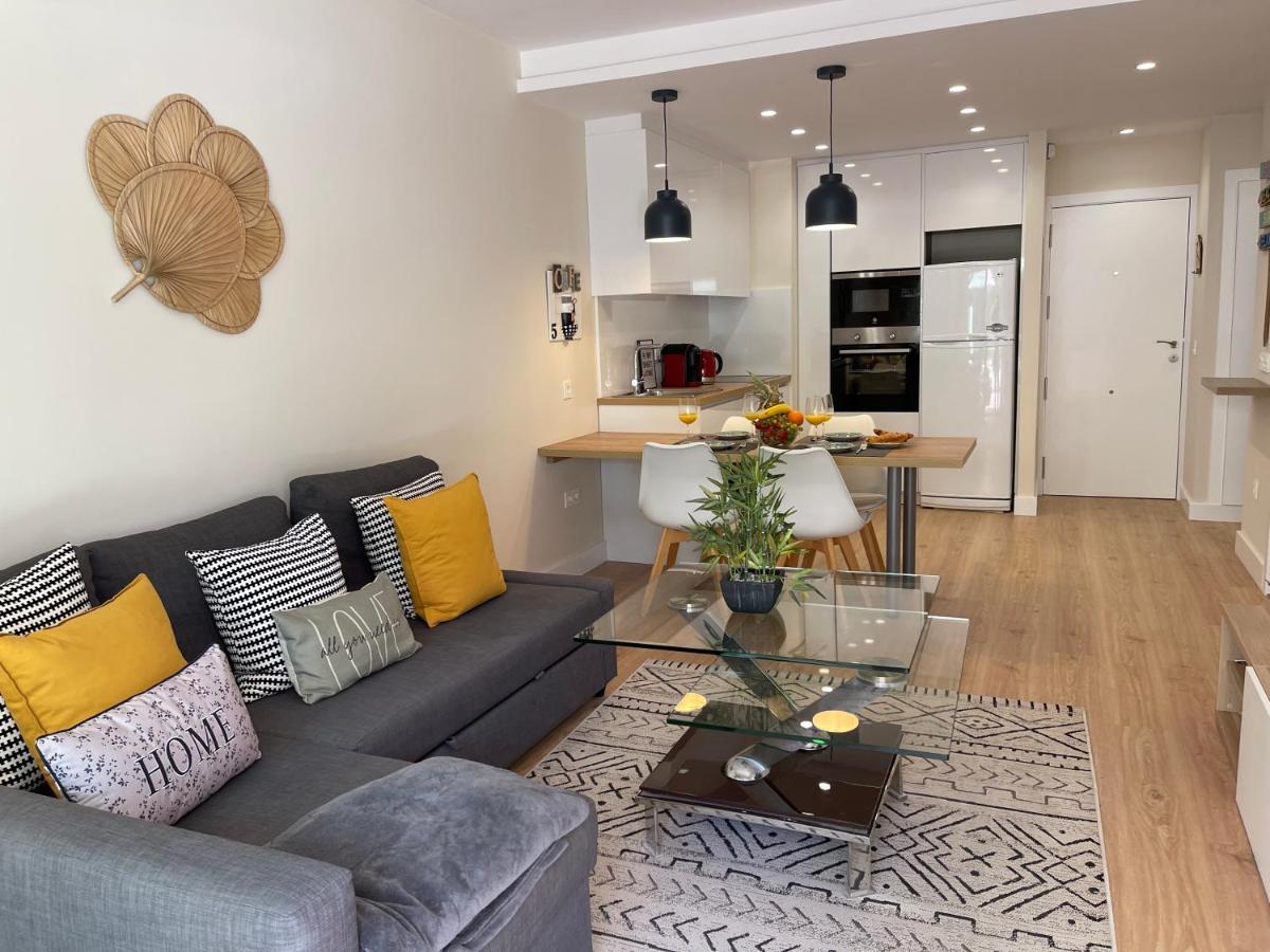 Suite 208, Close To The Beach, 2 Bedroom,Golden Mile Марбелья Экстерьер фото