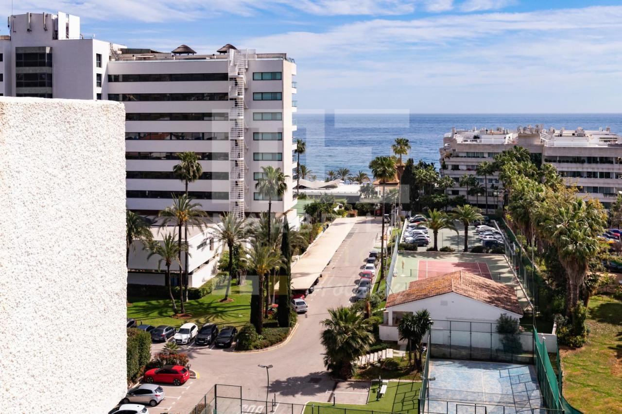 Suite 208, Close To The Beach, 2 Bedroom,Golden Mile Марбелья Экстерьер фото